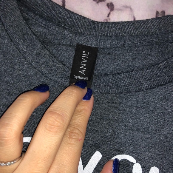 Cute Silly Graphic Tee XL - Picture 3 of 6